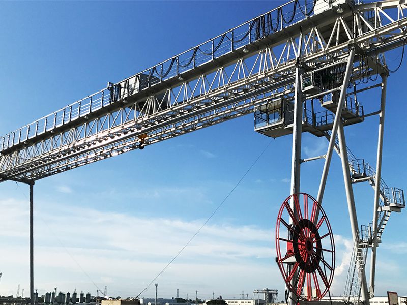 花架門式起重機(jī)